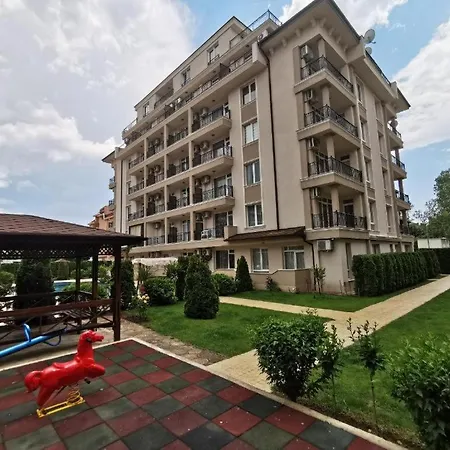 Lägenhet Persani 3 Sanny Slăntjev Brjag