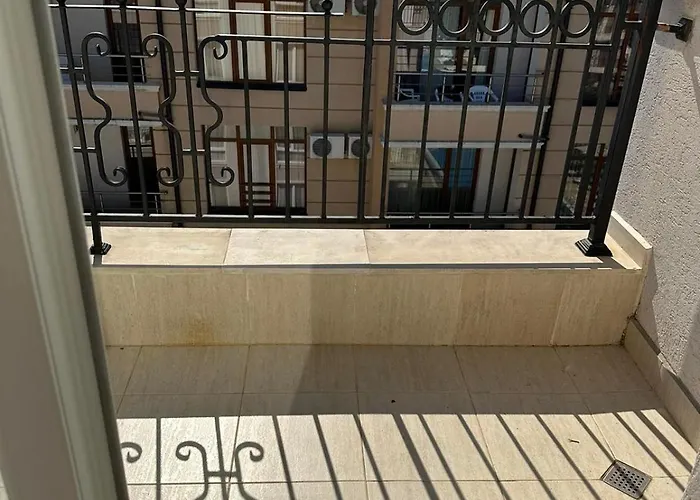 アパート Persani 3 Sanny *